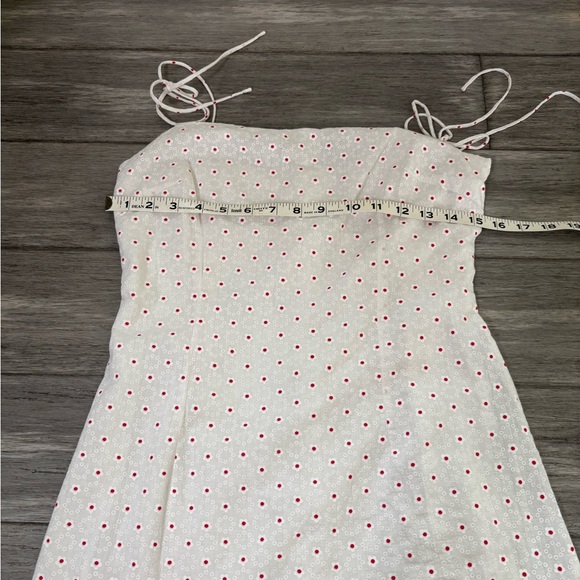 Princess Polly Nellie White Red Polka Dot Eyelet Mini Dress Slit - Picture 7 of 9